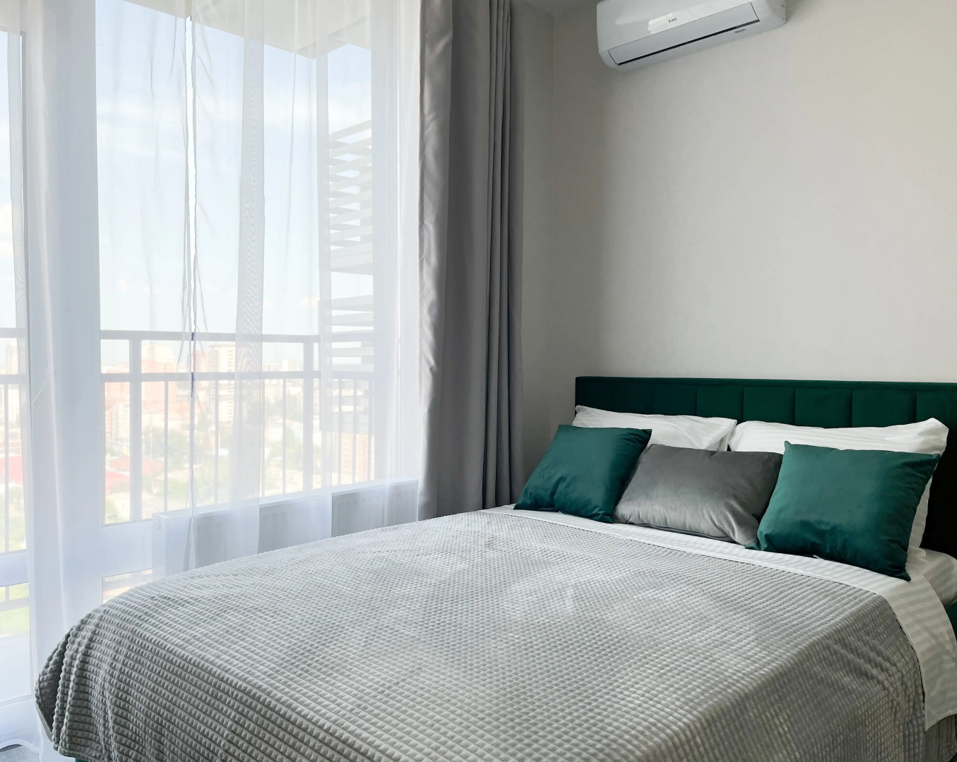 Апартаменты Светлые в Центре