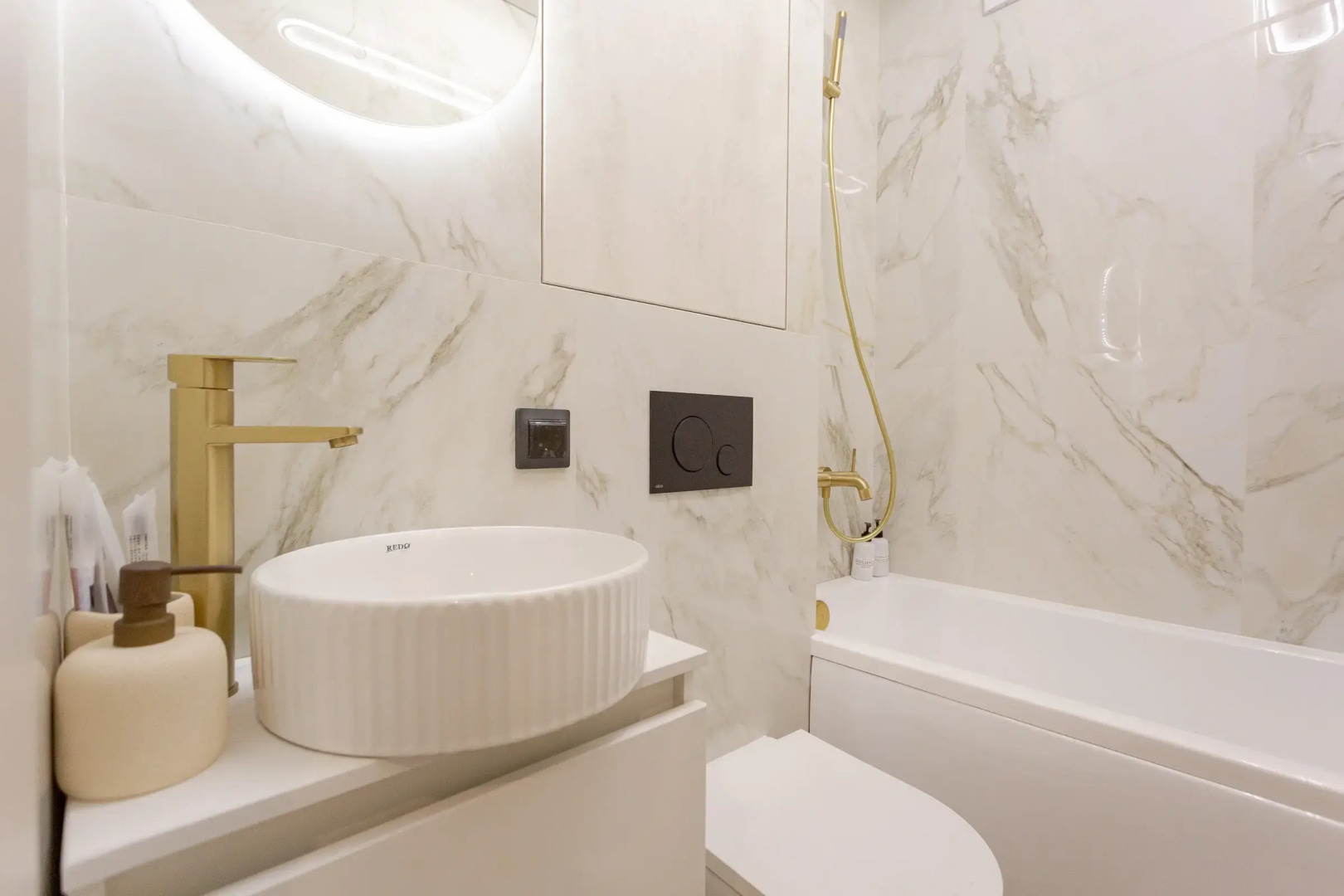 Квартира Роскошная двухкомнатная квартира комфорт-плюс в Академгородке