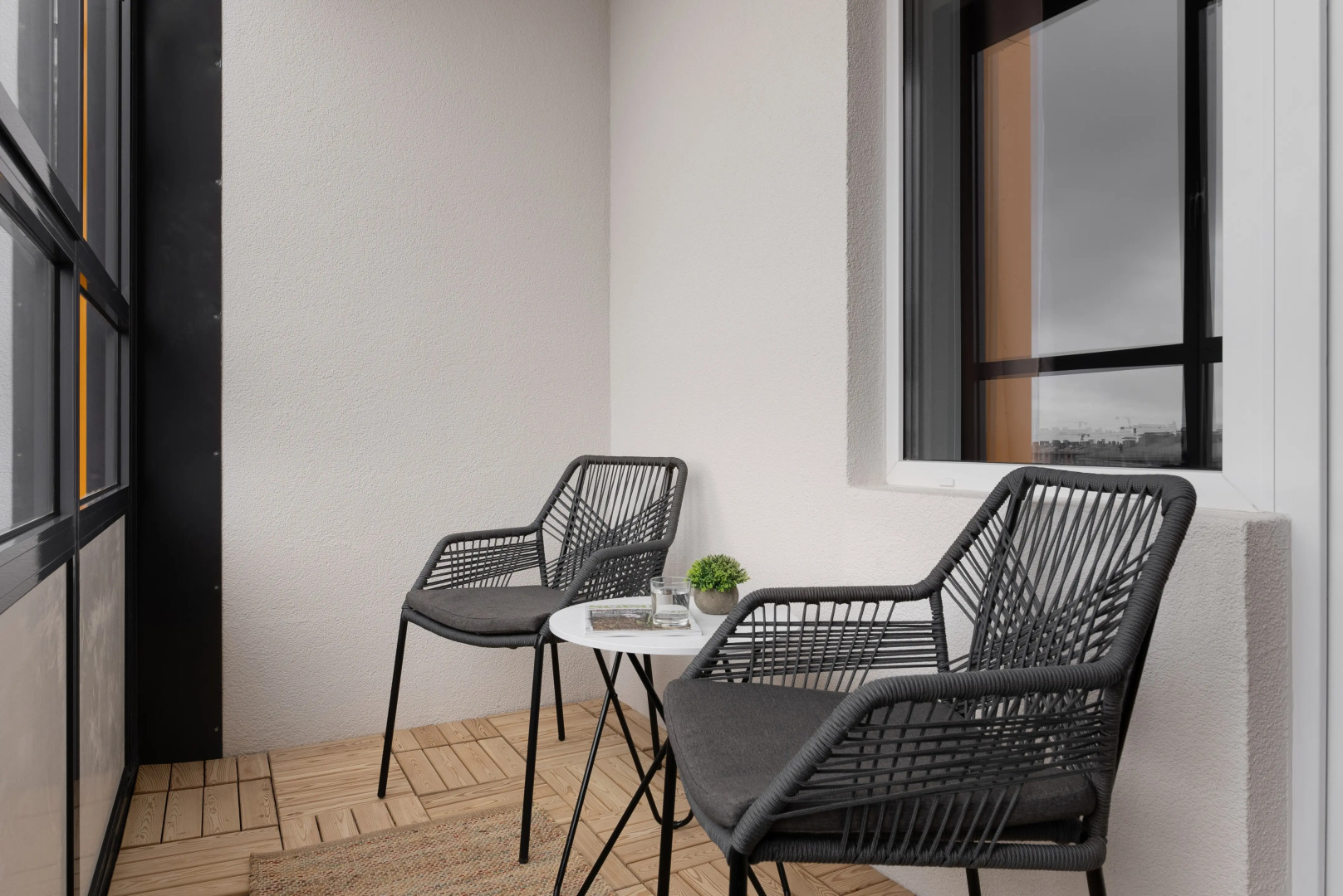 Апартаменты MyhomeYourhome на Проспекте Буденного д.21 к.1