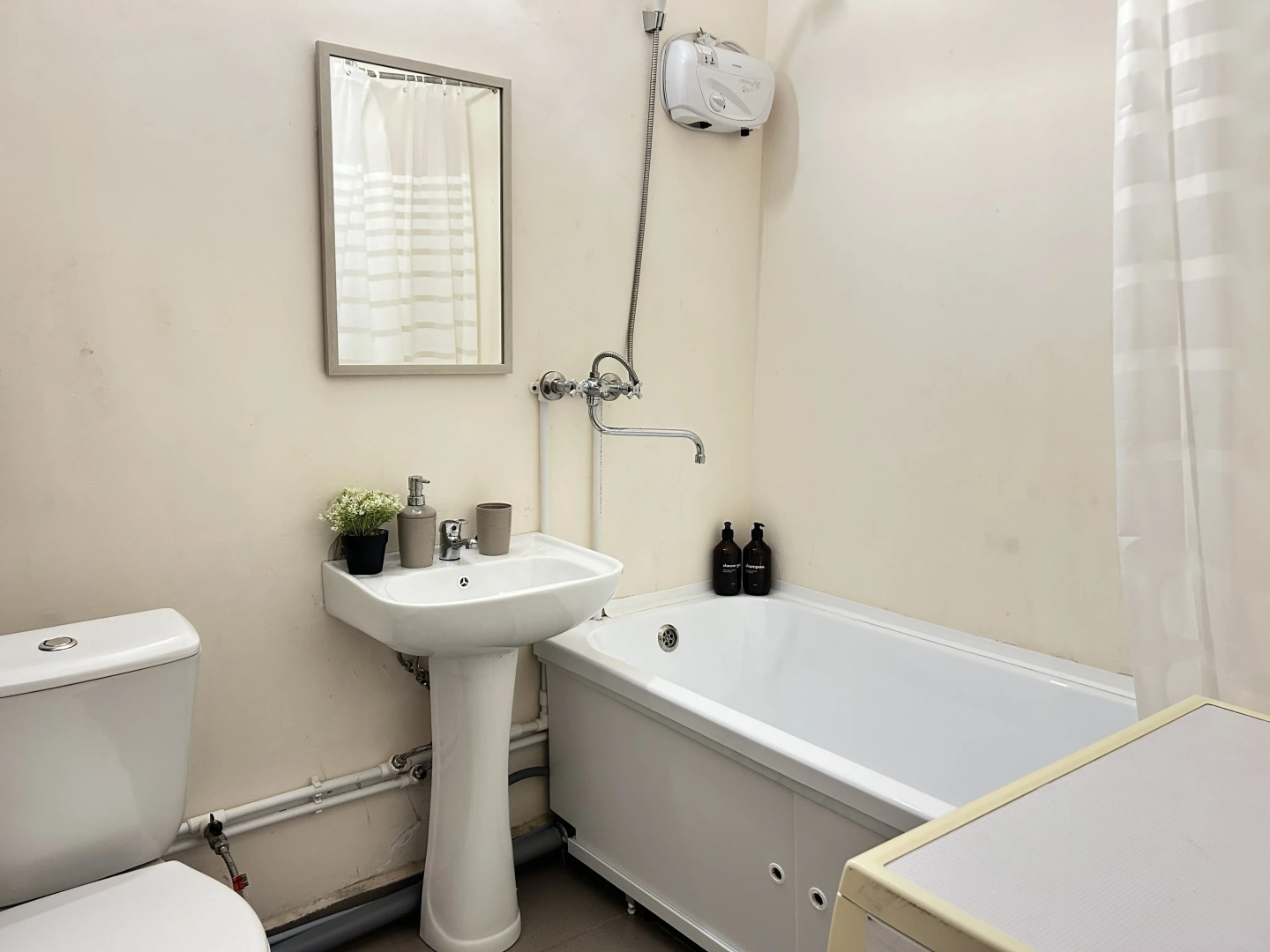 Квартира на Судостроительной 27Ж