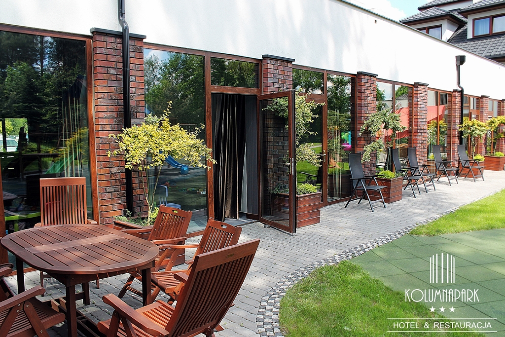 Отель Kolumna Park