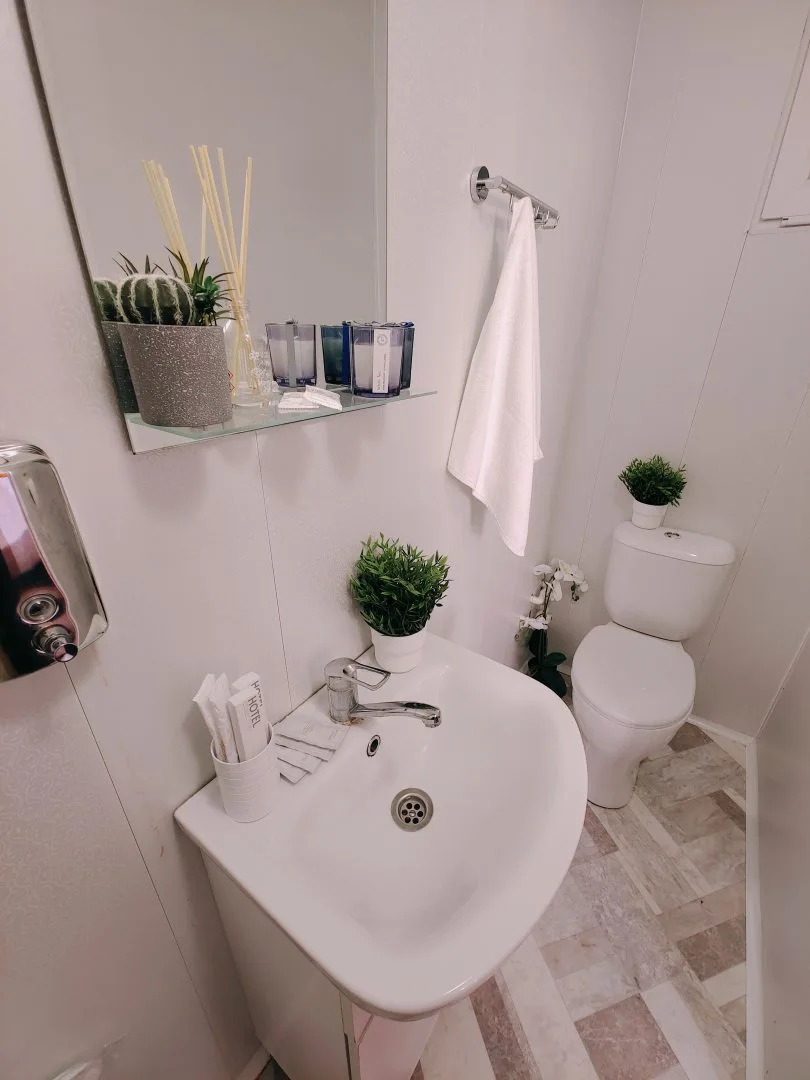 Отель  Wood Hotel Topál