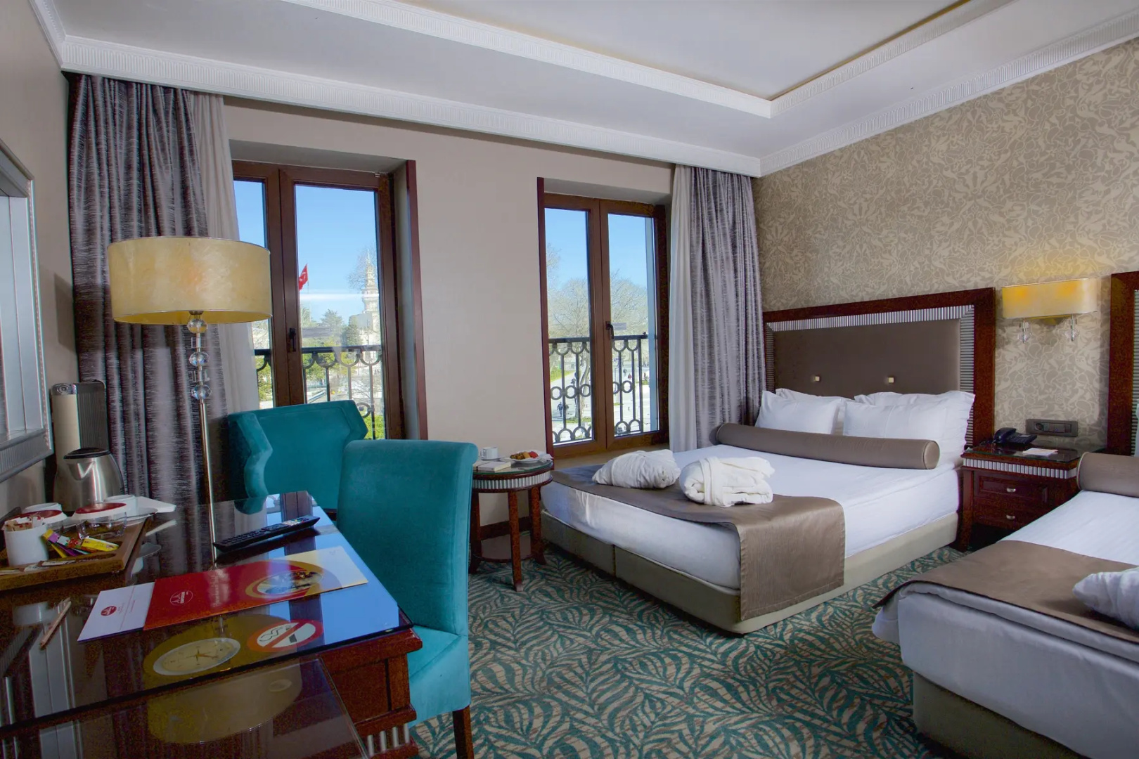 Emporium Hotel