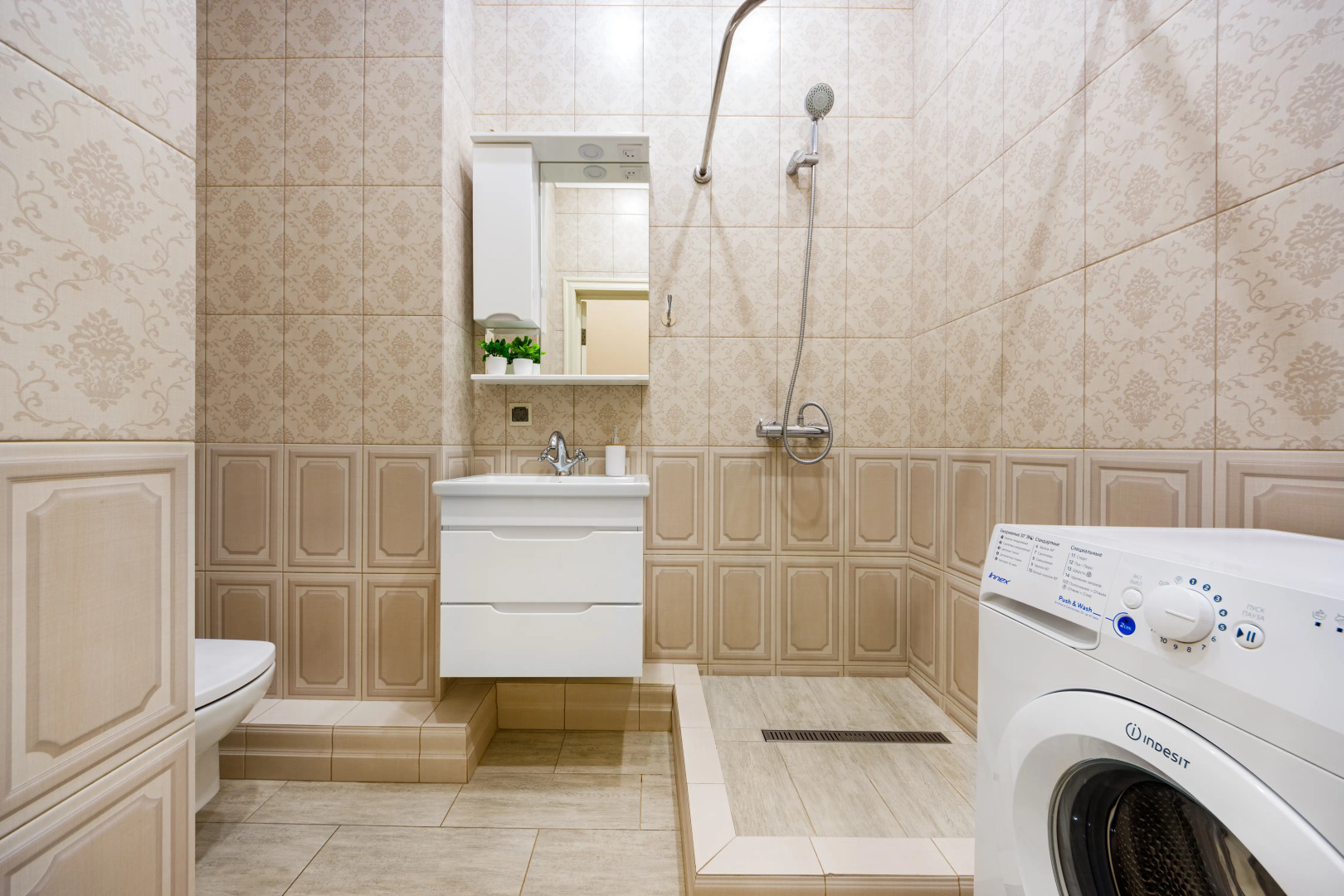 Апартаменты Лилия Ирины Савельевой В самом центре у Каскадной лестницы