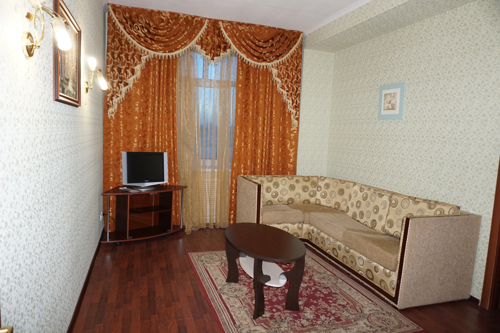 Отель Зодиак