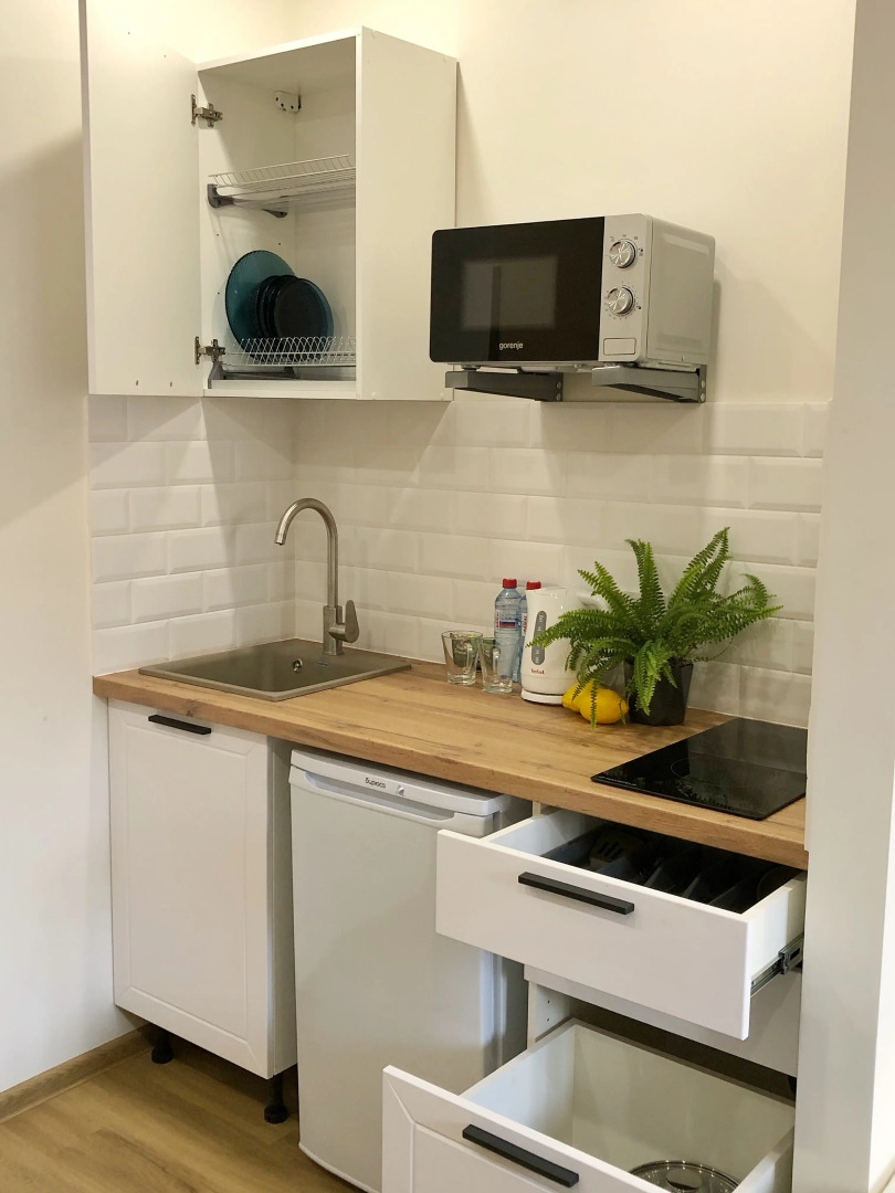 Апартаменты Лето возле Аэропорта на 2 гостя