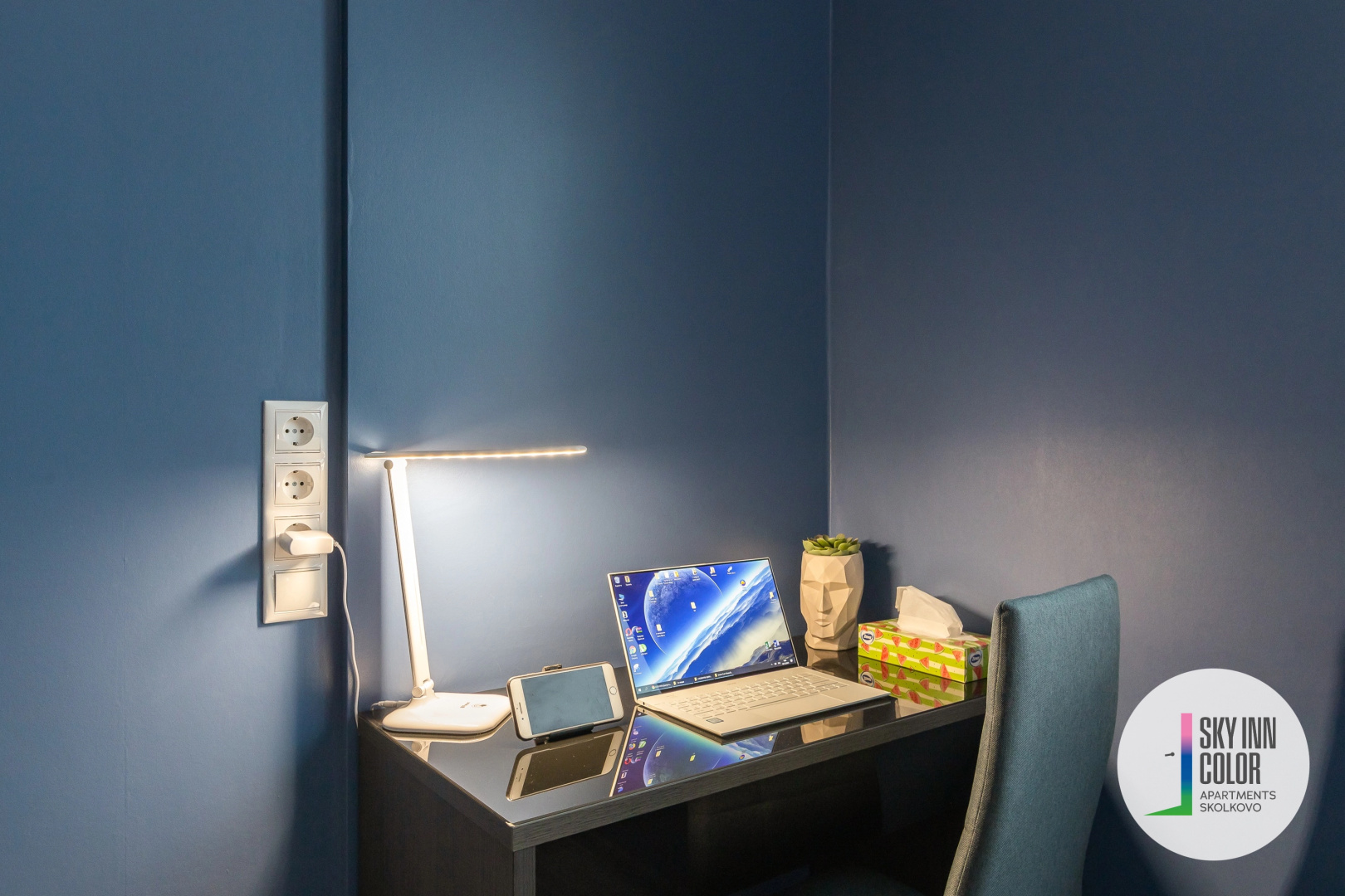 Апартаменты SKY INN Color Blue
