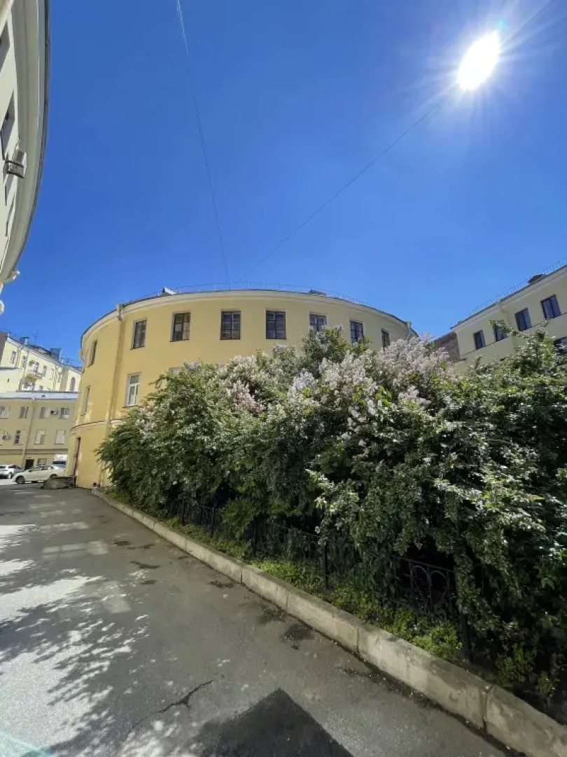 Квартира Loft F92 на набережной реки Фонтанки