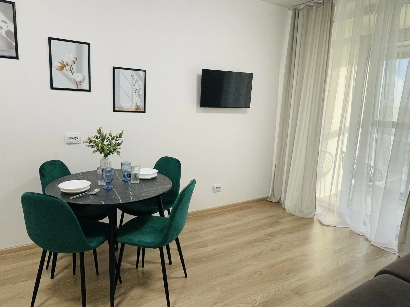 Квартира на Новосинарском Бульваре 7