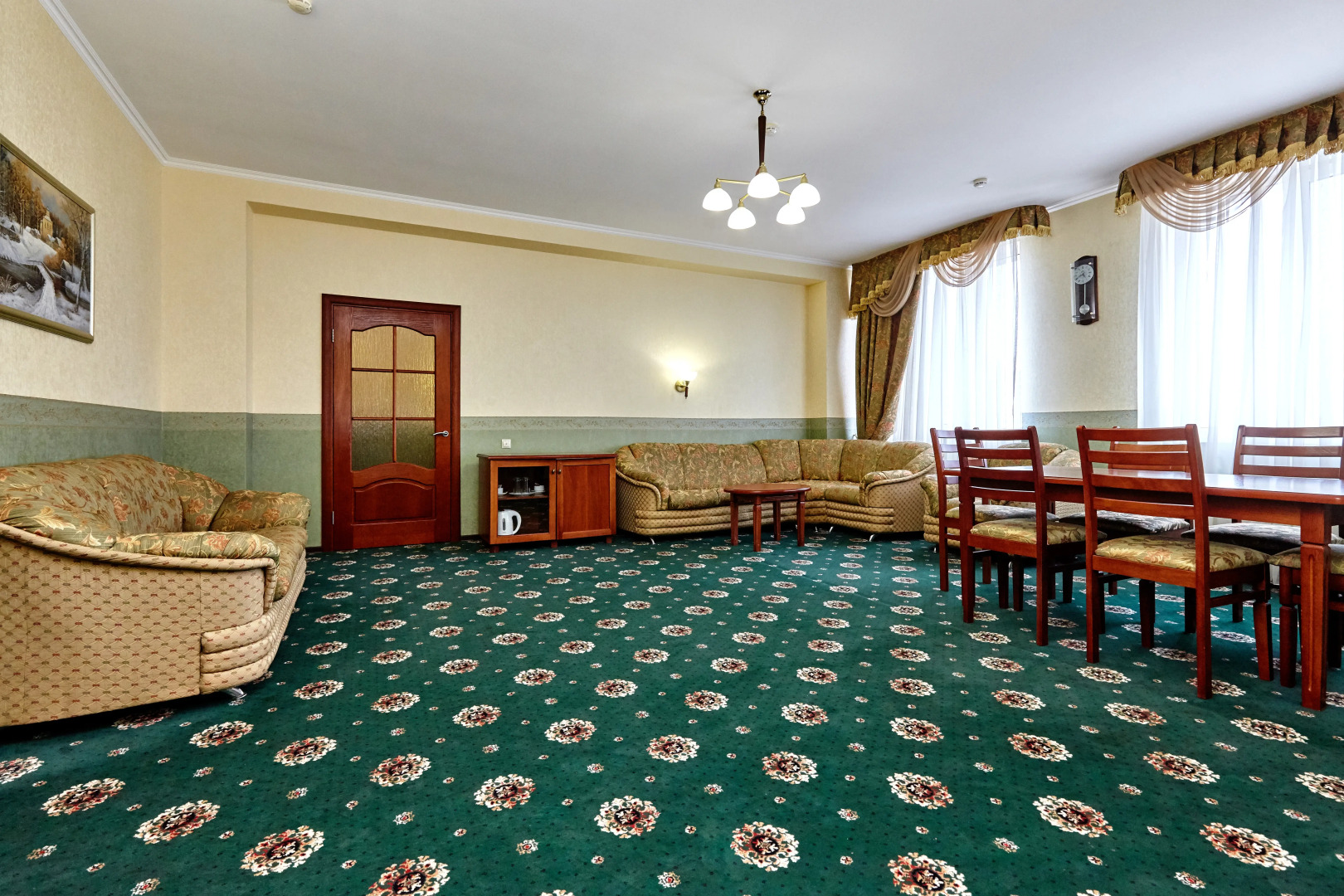 Отель Партнер