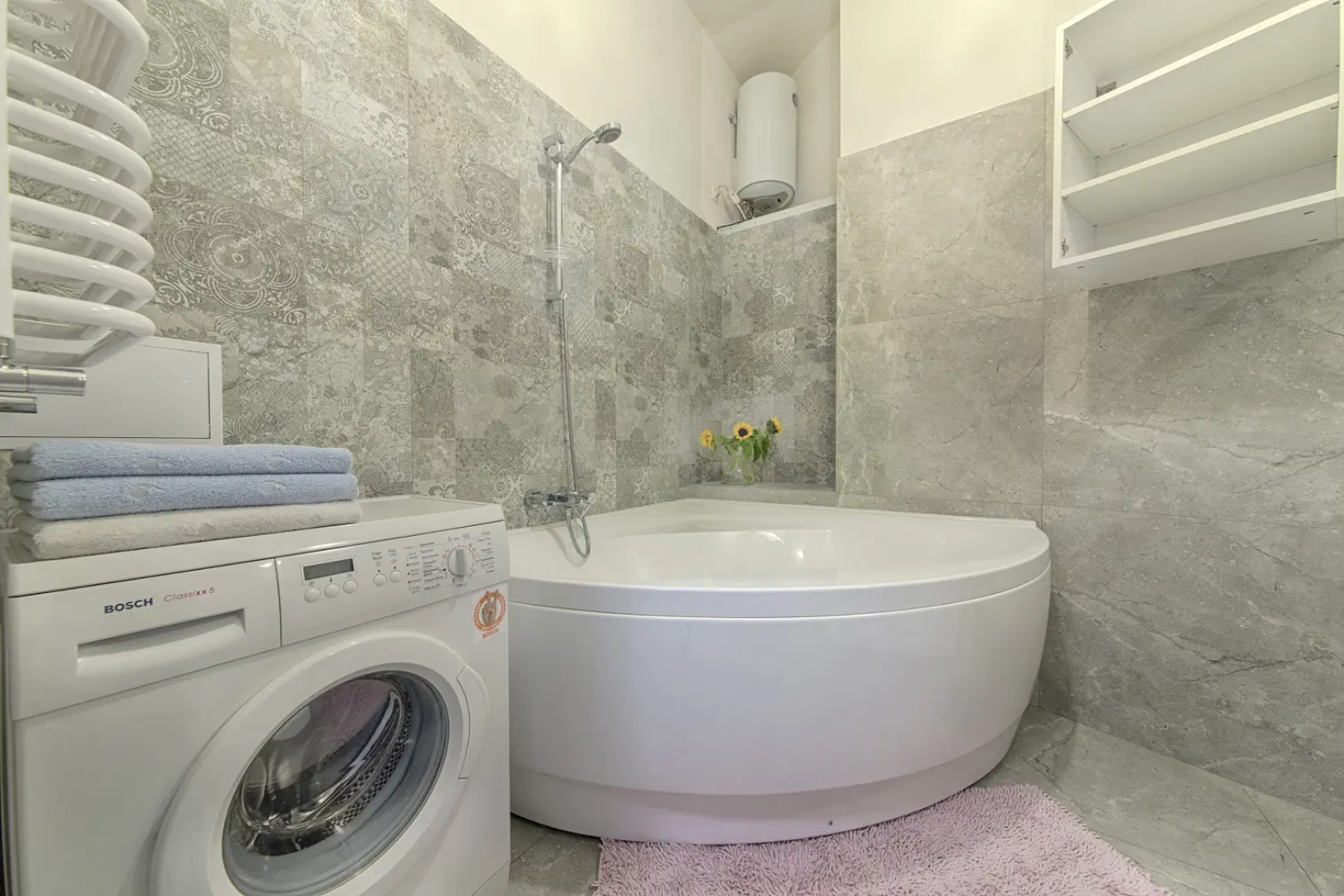 Апартаменты 3-комнатные HomeApart пр-т Независимости, 13