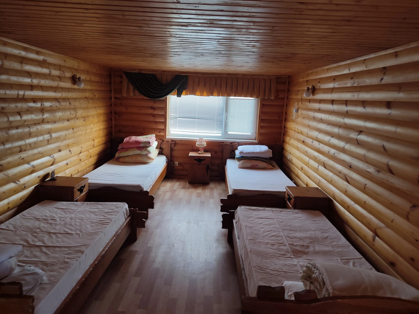 Частный дом на озере