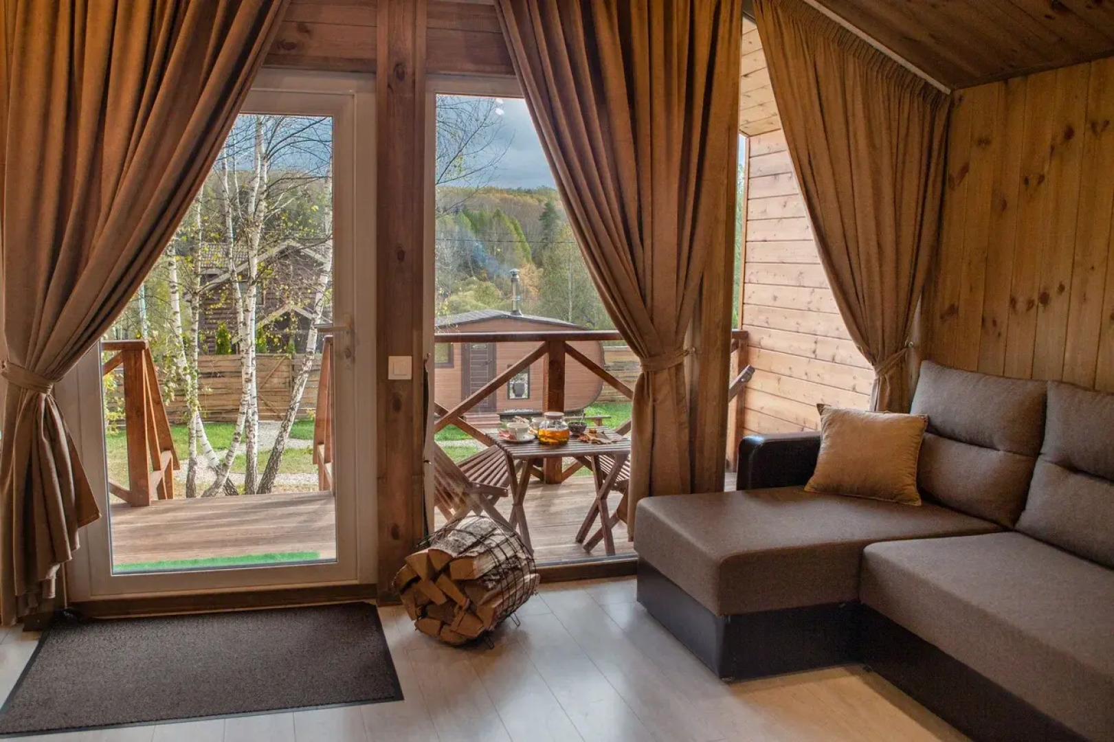 Частный дом Барнхаус "Весна"