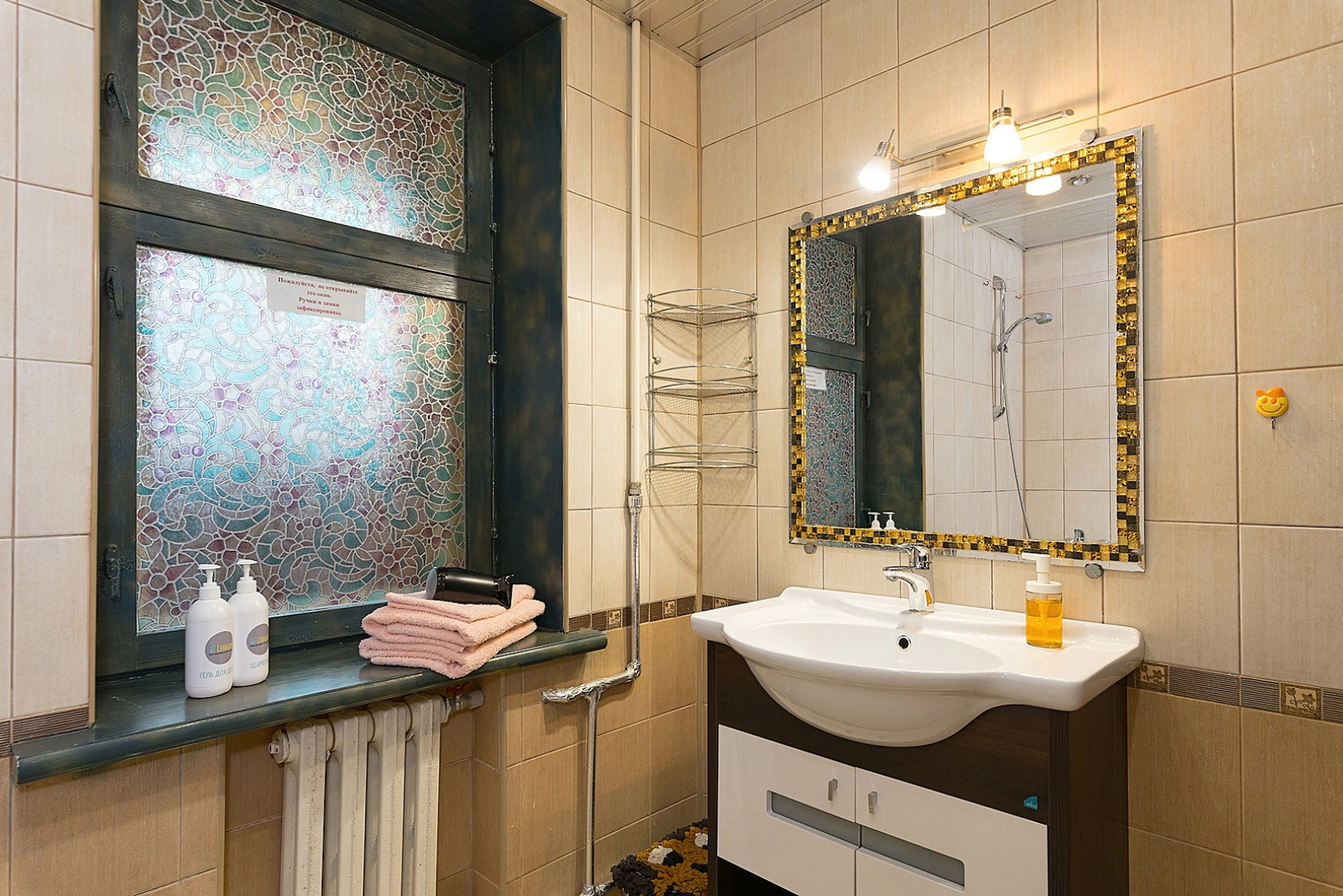 Апартаменты двухкомнатные  на Мещерском бульваре 3/3 .м.Cтрелка. Сова-Дом