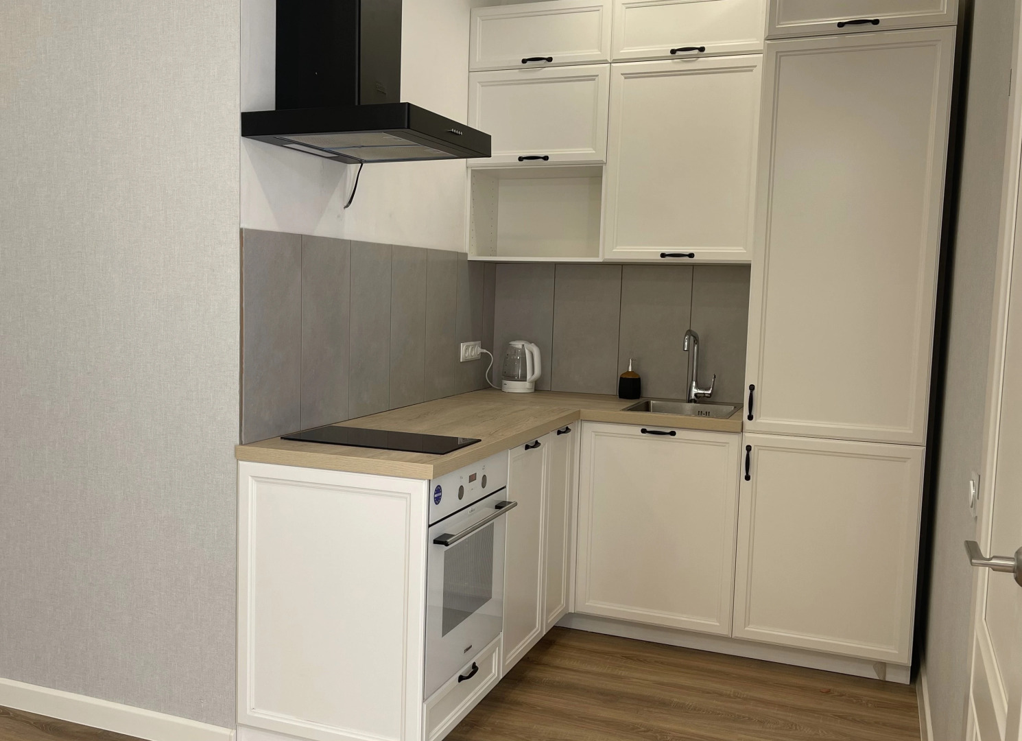 Квартира 1-комнатная 48 м², 14/19 эт.