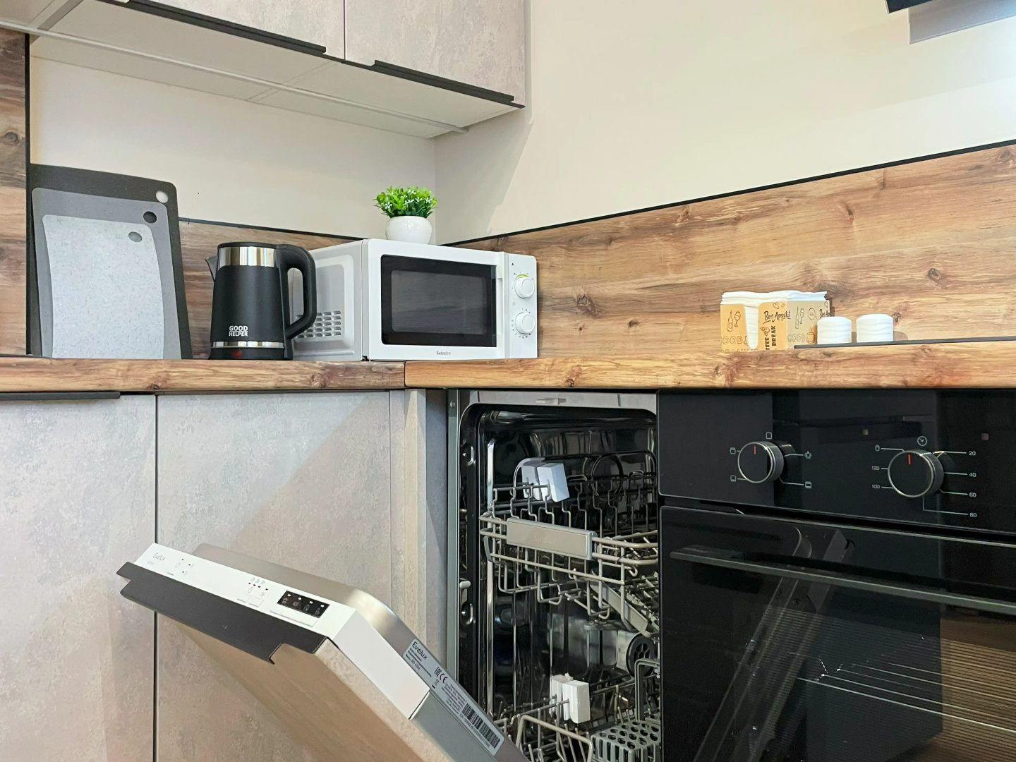Апартаменты Sunny Days Apartment Символ
