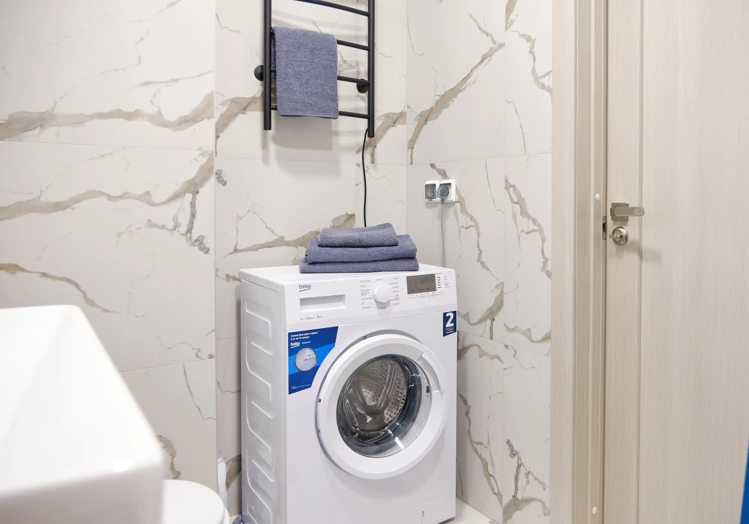 Квартира Прекрасная у ТЦ Академический