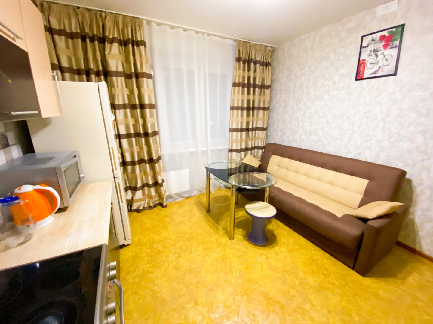 Апартаменты Двухкомнатные апартаменты у ТЦ РИО