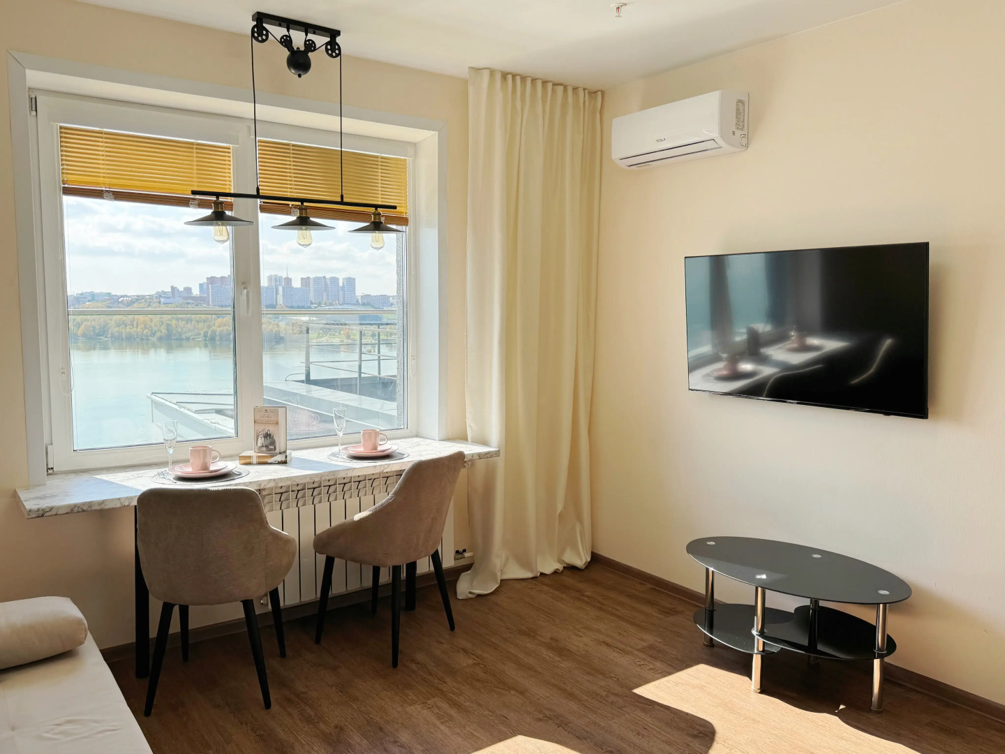 Апартаменты с Террасой и Видом на реку на Михайловской набережной