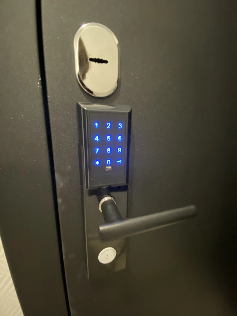 Апартаменты на Аллее Труда 21