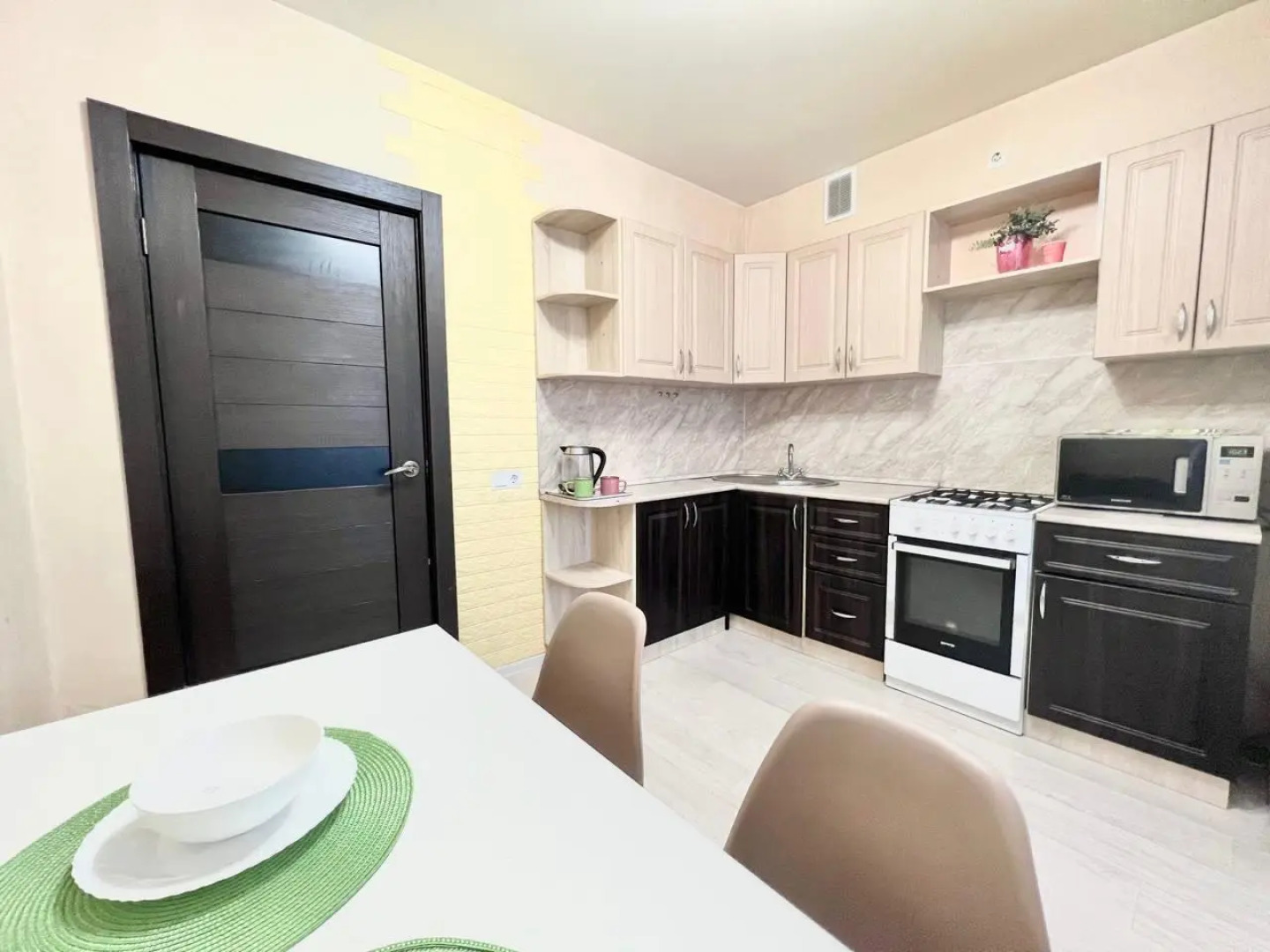 Апартаменты Бизнес Лайт 1