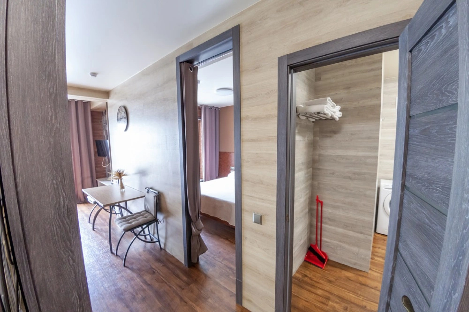 Отель ESENIN-LocuS