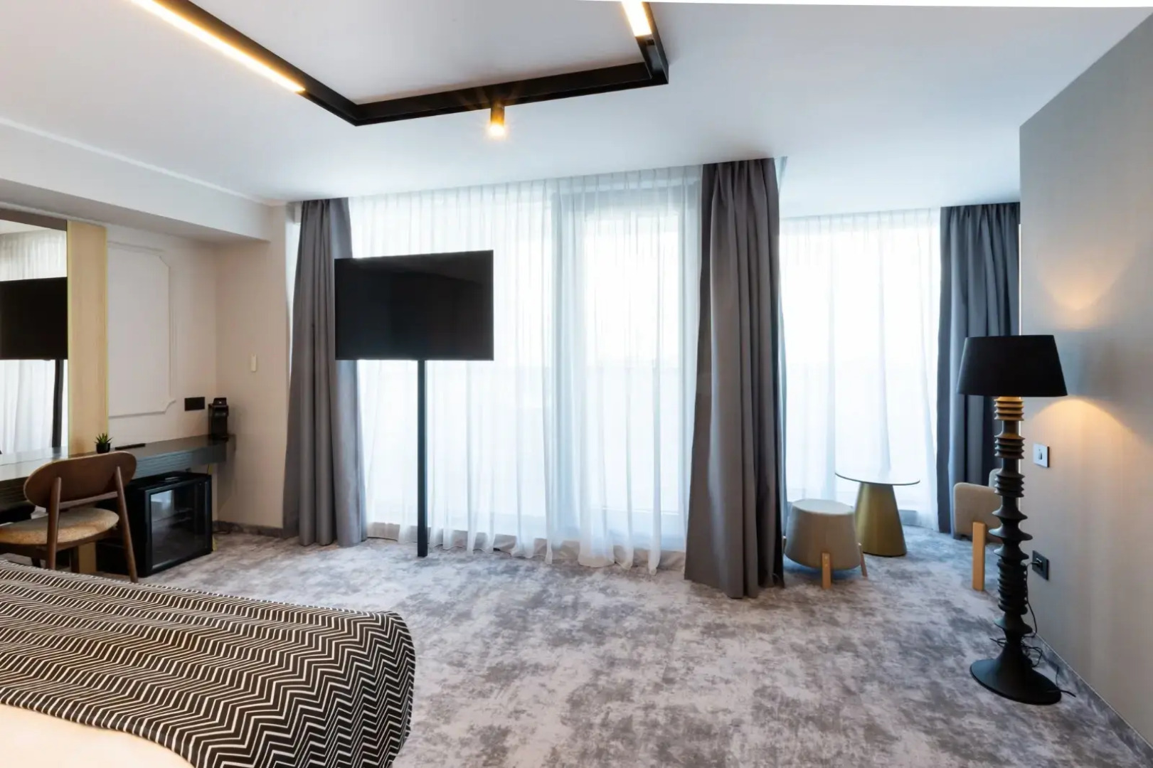 Отель Lupa by Bueno