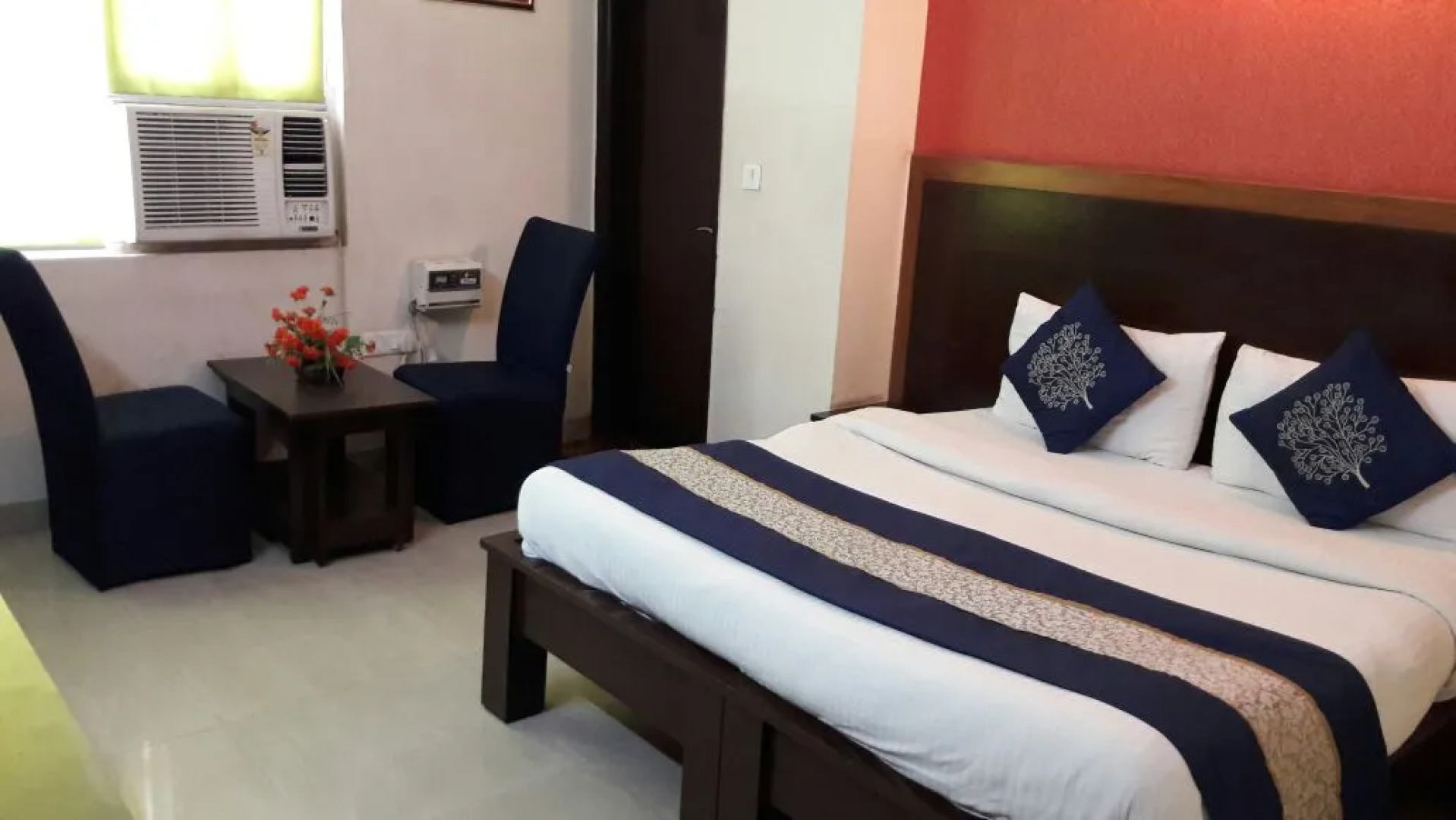 Отель Green View Palace