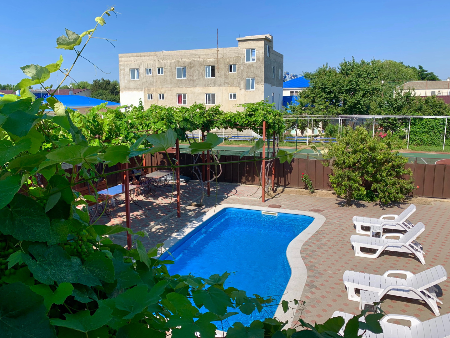 Гостевой дом Надежда