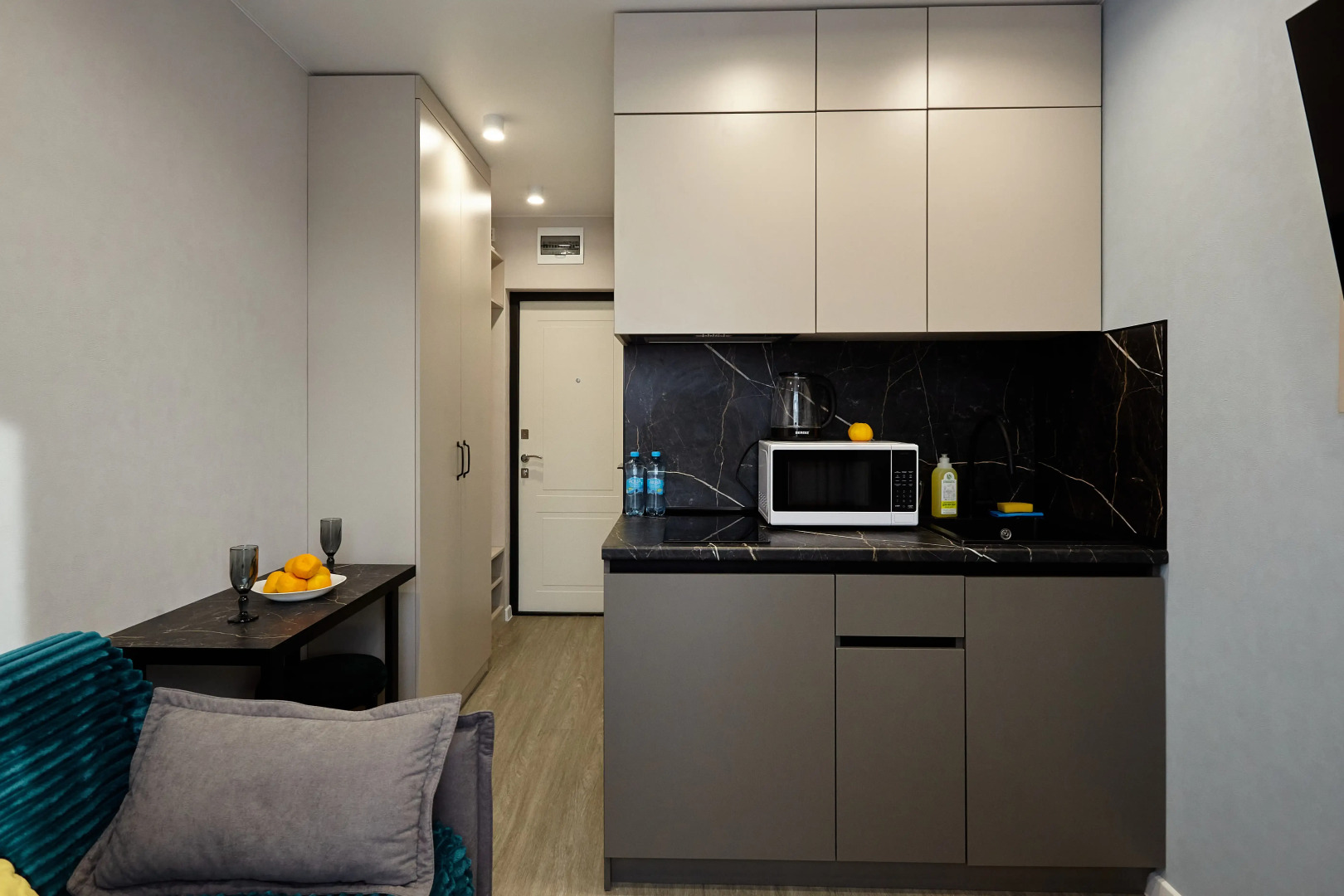 Апартаменты в ЖК Резидент с Балконом