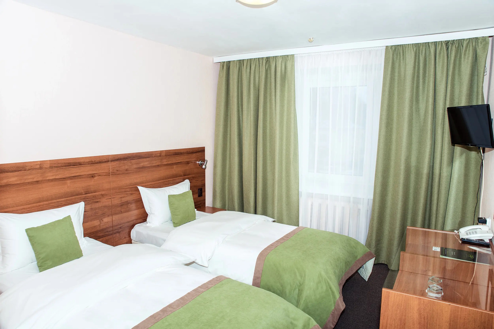 Отель Яротель Центр