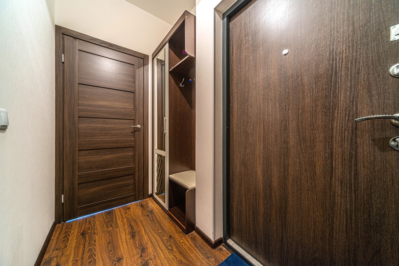 Апартаменты GoodApart near the Ivanovo Garden 2