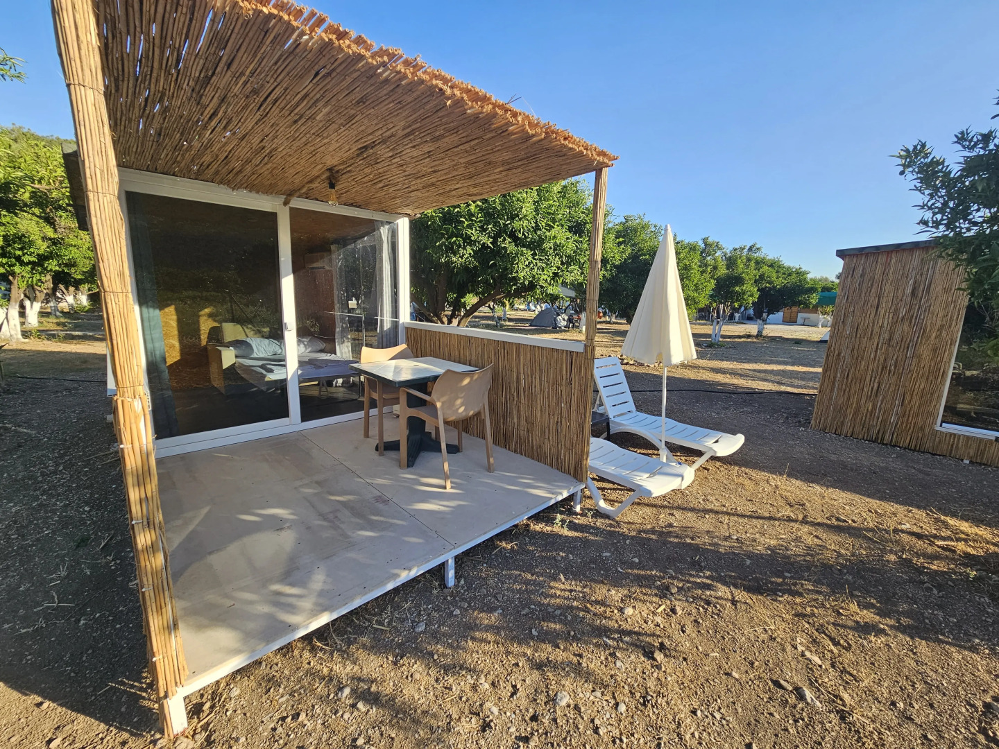 Мини-отель Orange beach camp caravan club