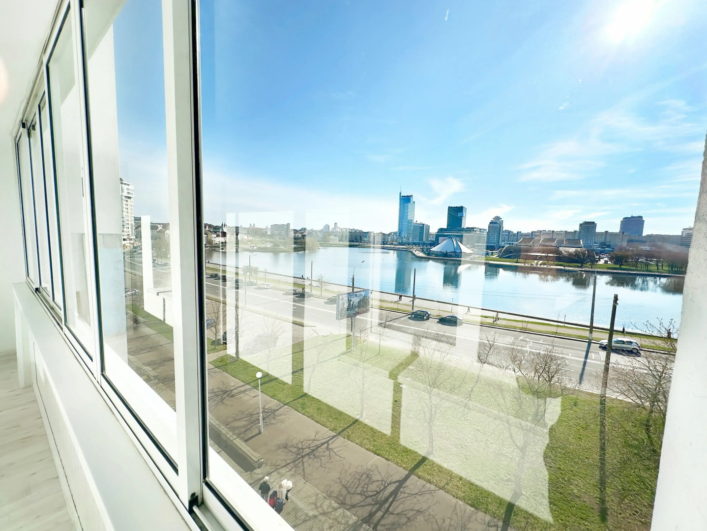 Апартаменты 1-комн с красивым видом на Немигу в центре Минска