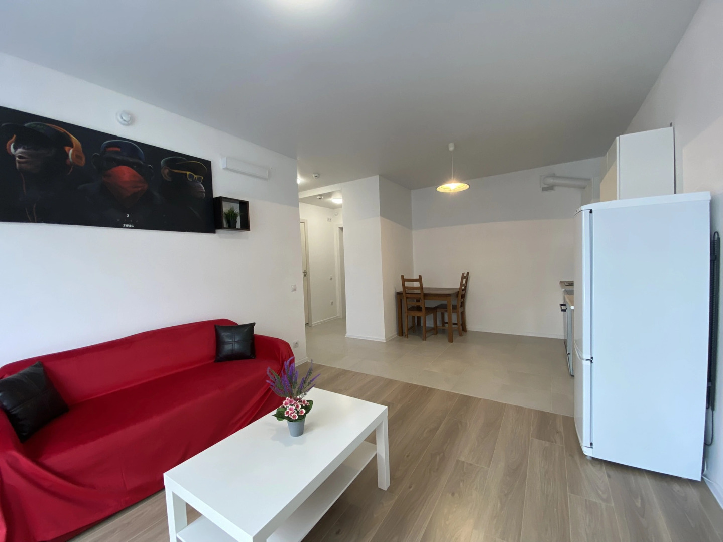 Апартаменты на улице Летчика Ларюшина 6/1