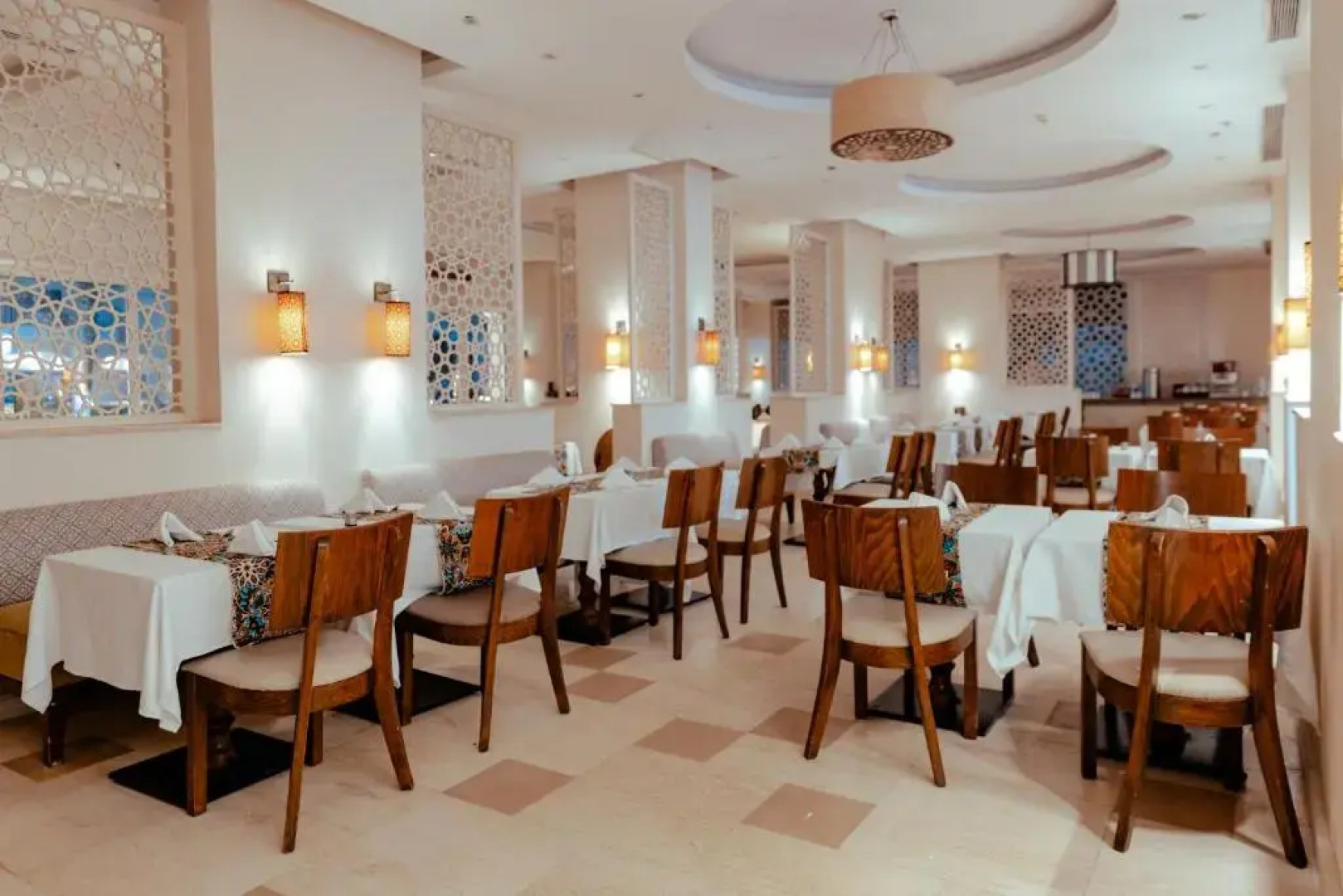 Курортный отель Royal Star Beach Resort