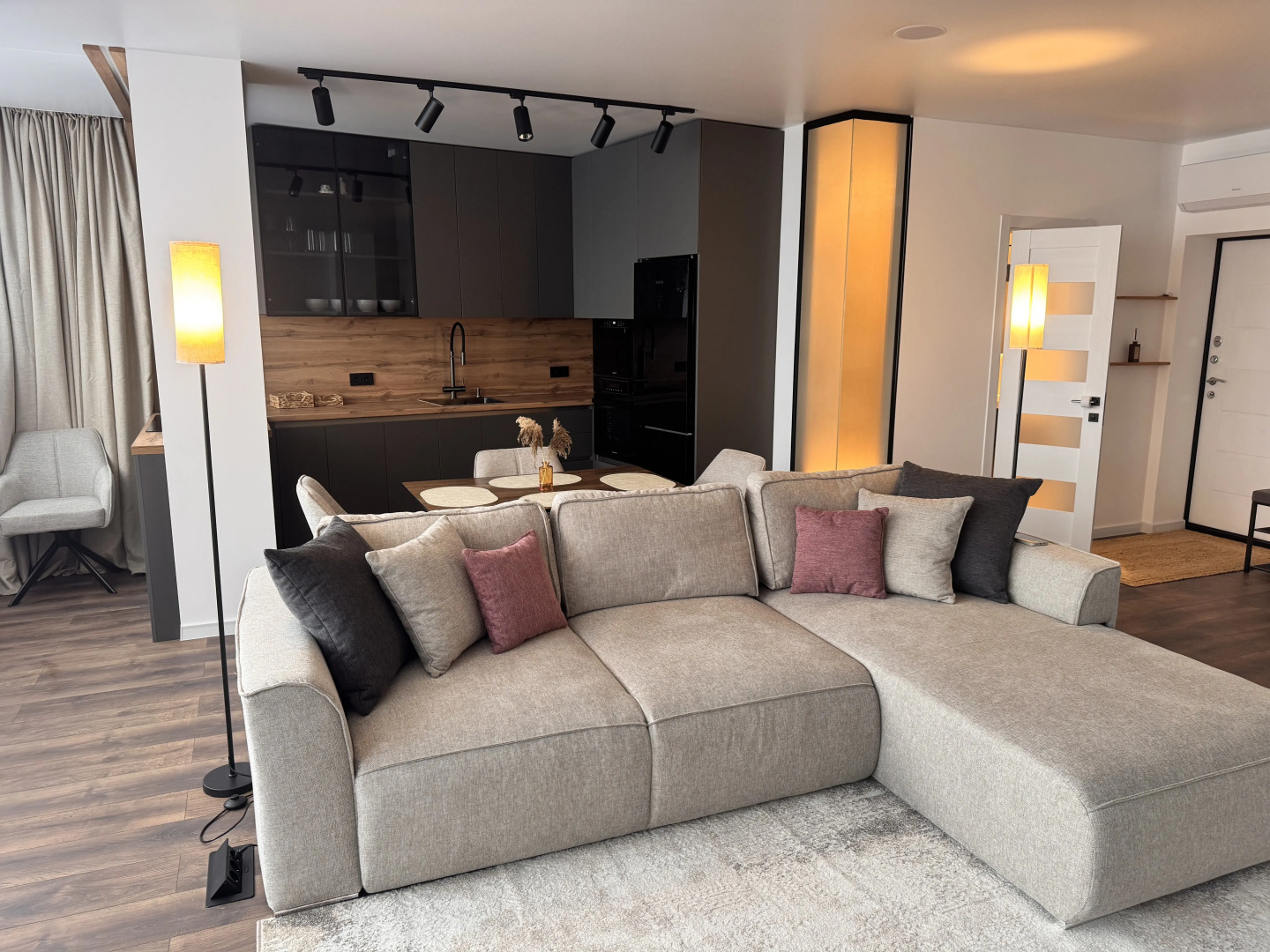 Квартира Уютная In the heart of König 2