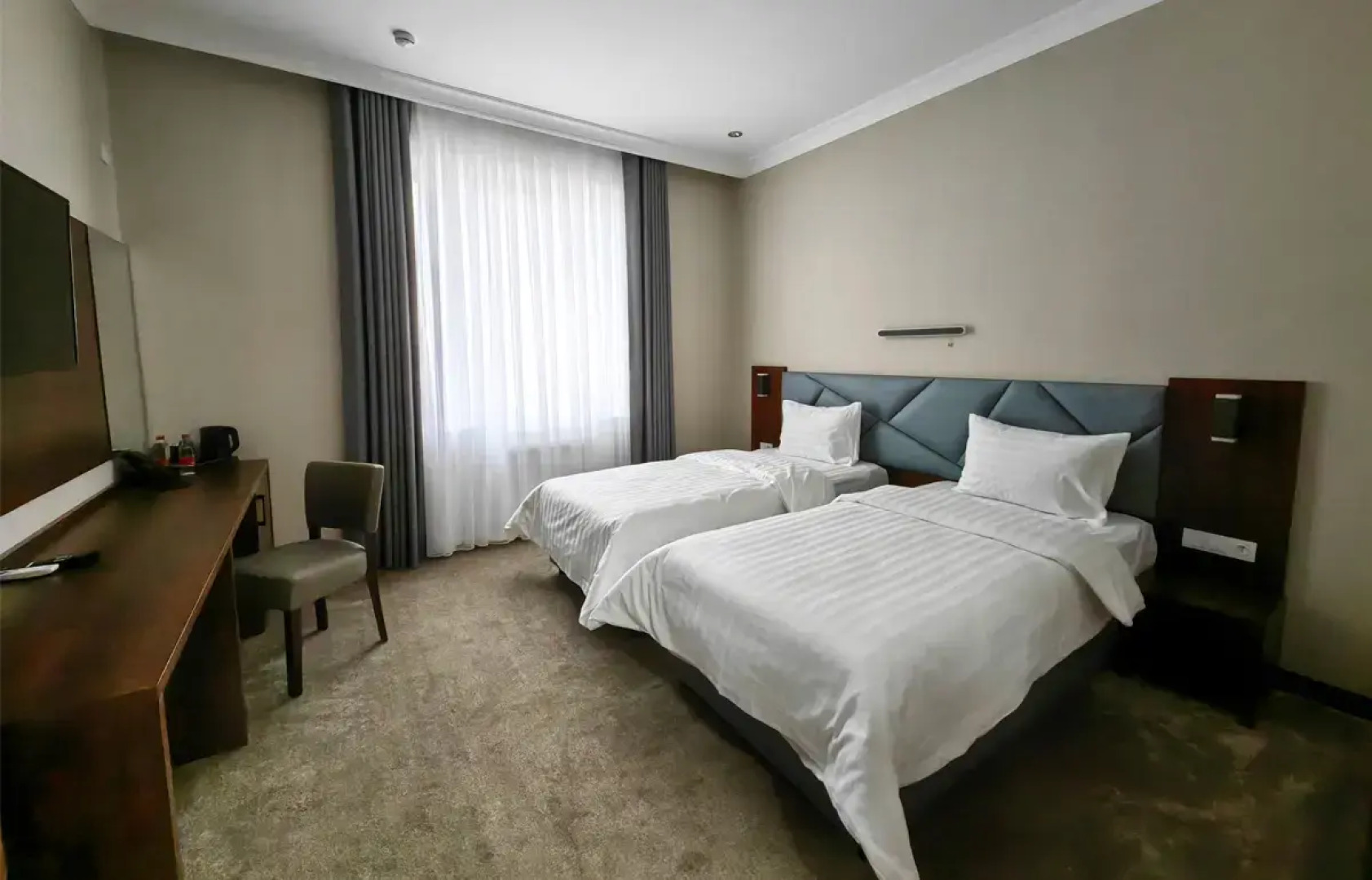 Отель Reikartz Qarshi