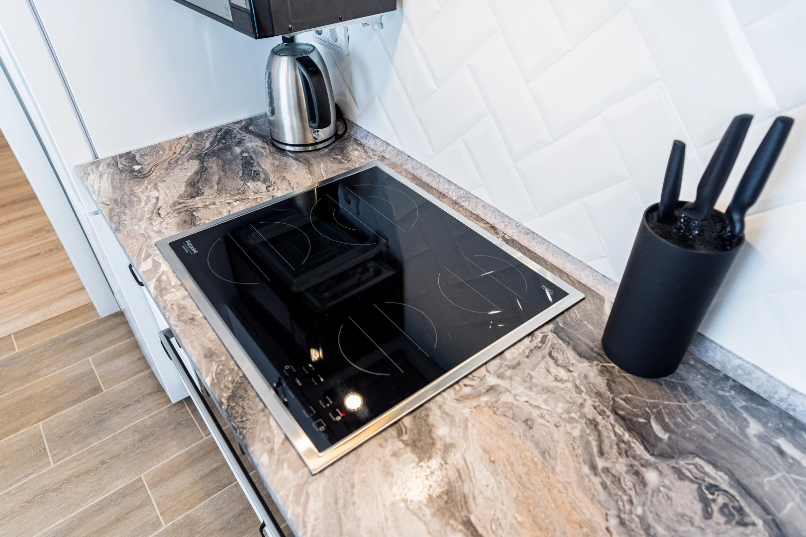 Апартаменты Класса Люкс С Дизайнерским Ремонтом От LetoApart