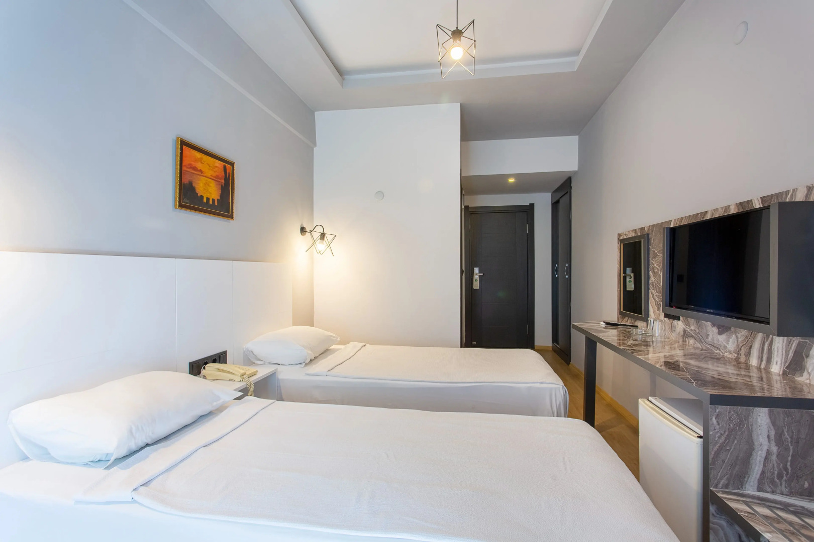 Отель Aslan City