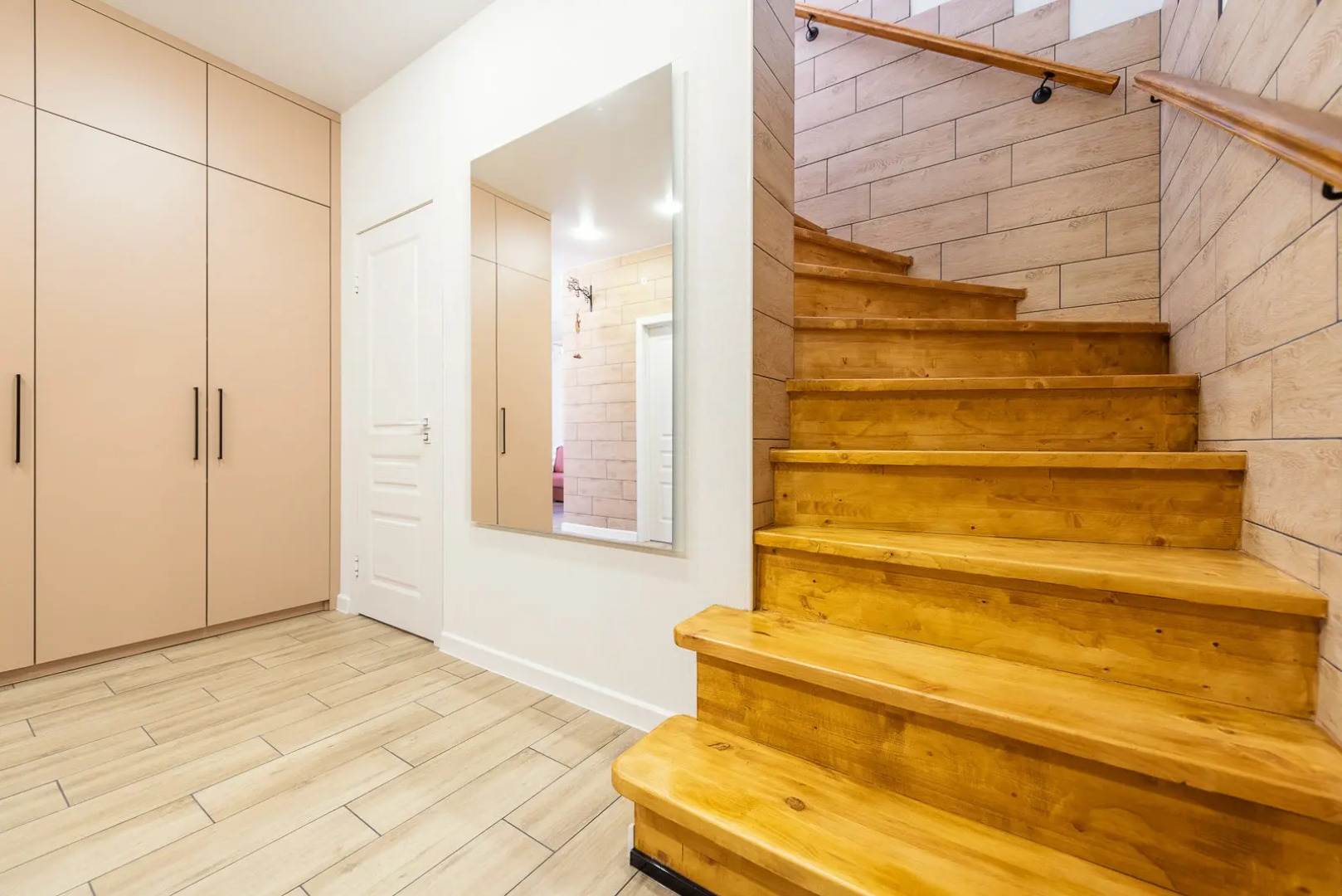 Частный дом  Счастливый