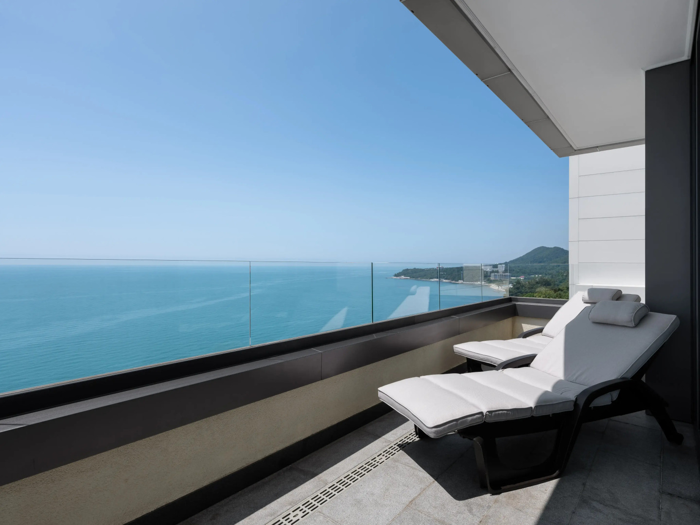 Отель HIDENS APART HOTEL