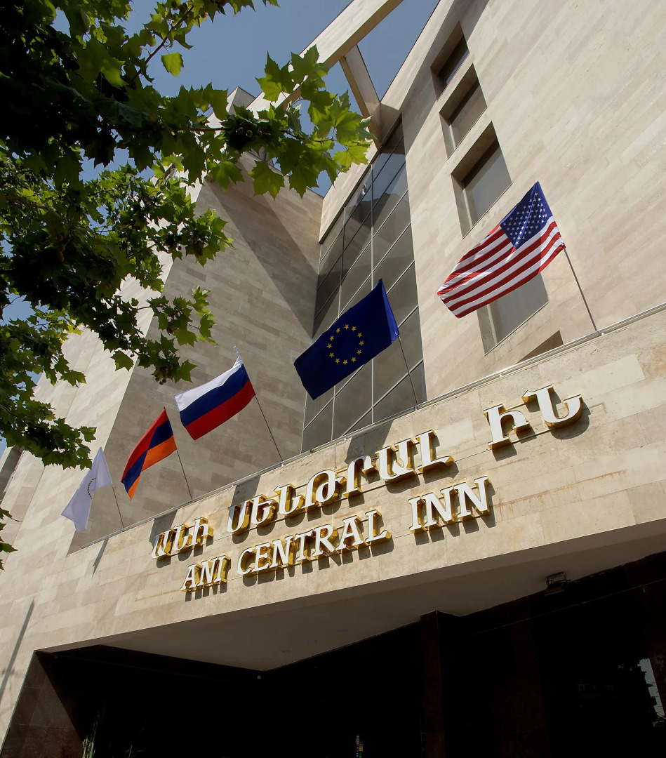 Отель Ani Central Inn