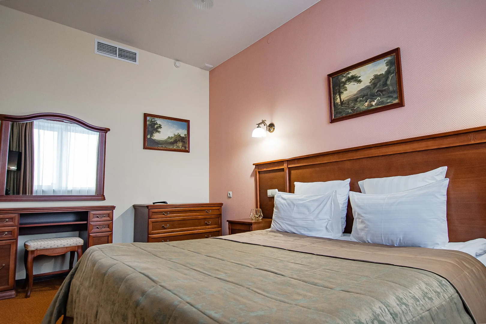 Конгресс Отель Форум