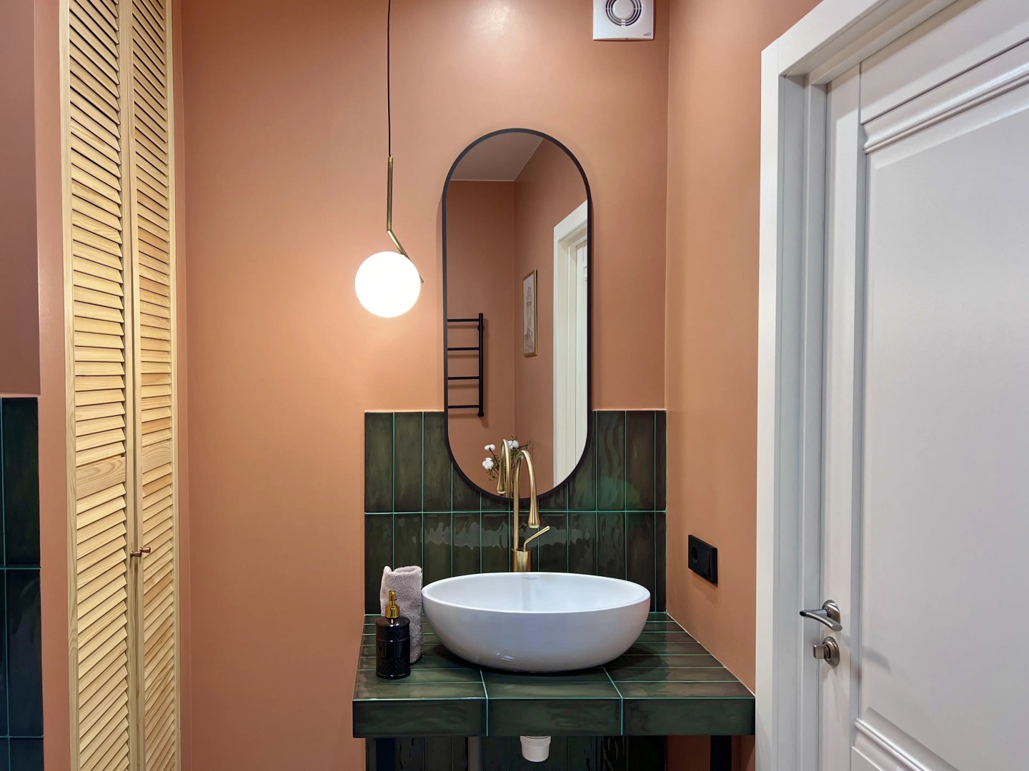 Апартаменты Квартира с панорамными окнами у Финского залива сети 4flats