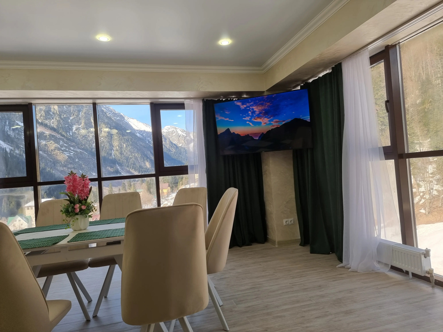 Апартаменты Вершина Апарт 910Б