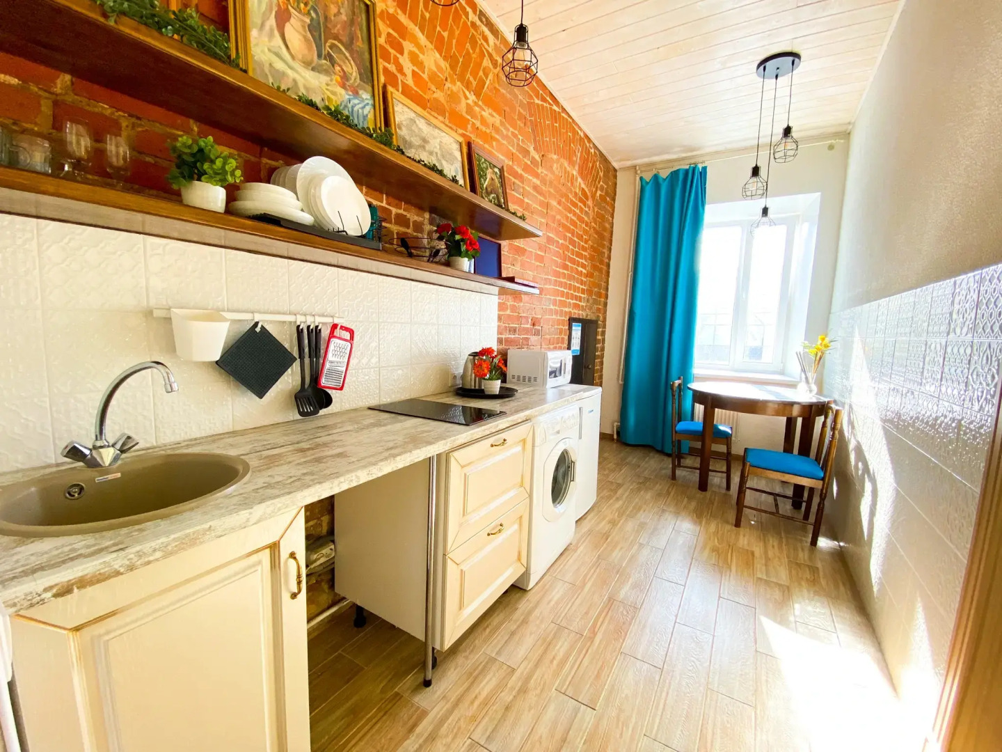 Апартаменты Акварель на Кольцова 6