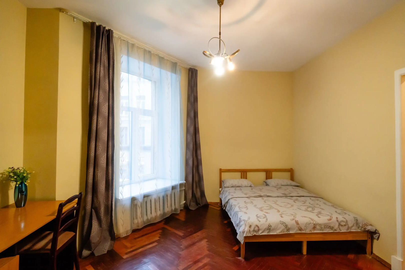 Апартаменты Одна Спальня и Парковка Большая Морская 9