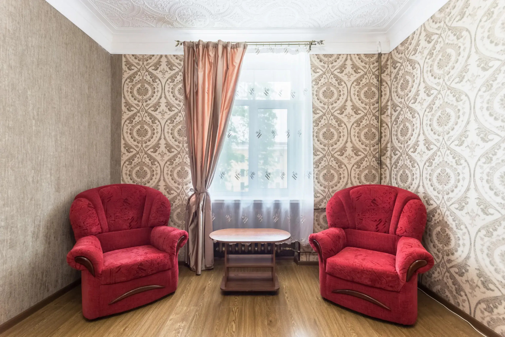 Квартира в Центре Города Октябрьский Проспект 29