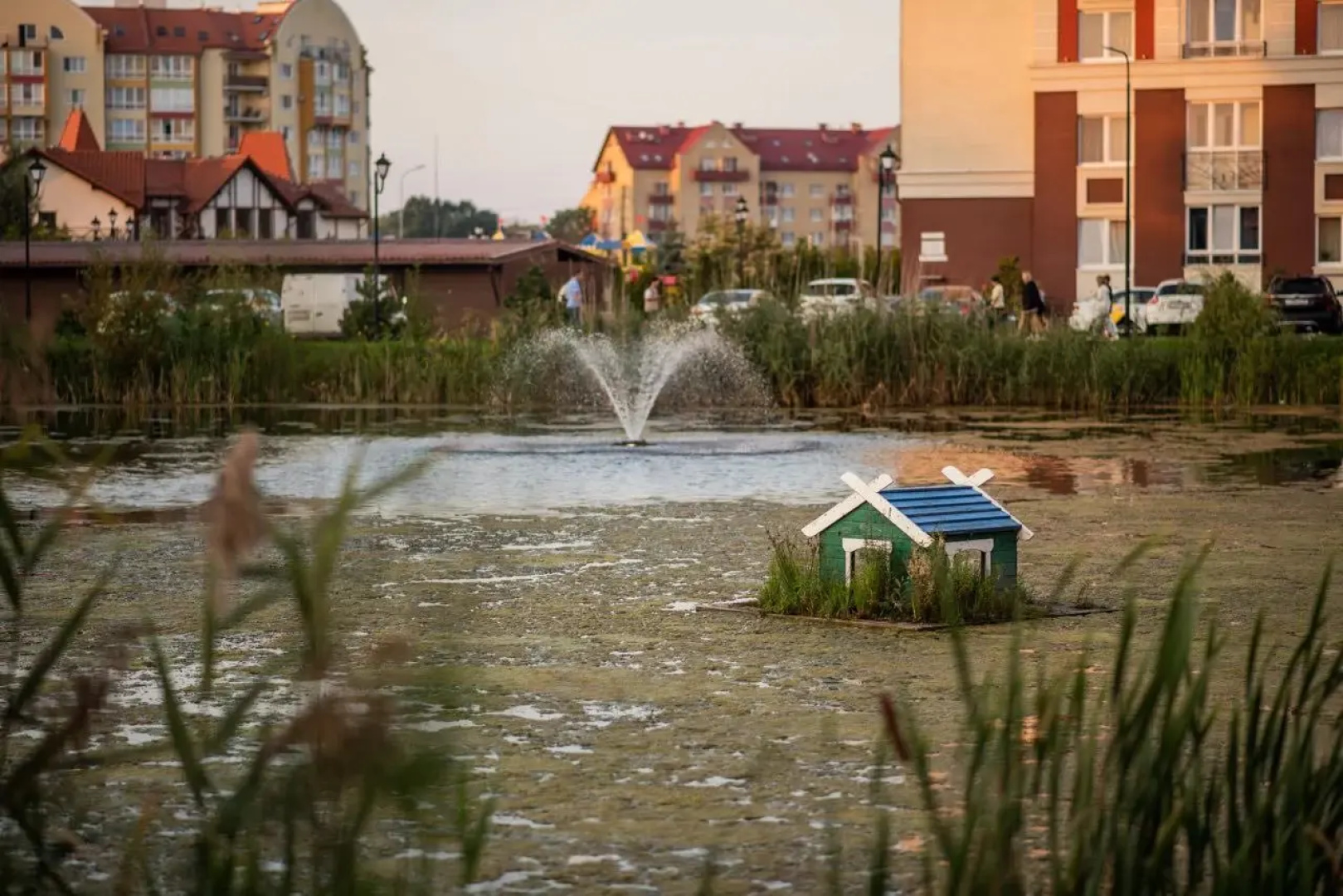 Квартира в кругу озер и моря